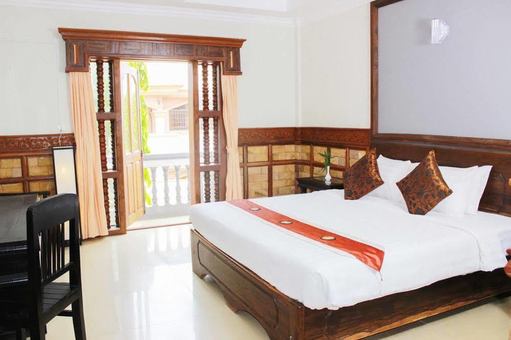 160 Angkor Villa Сиемрип Экстерьер фото